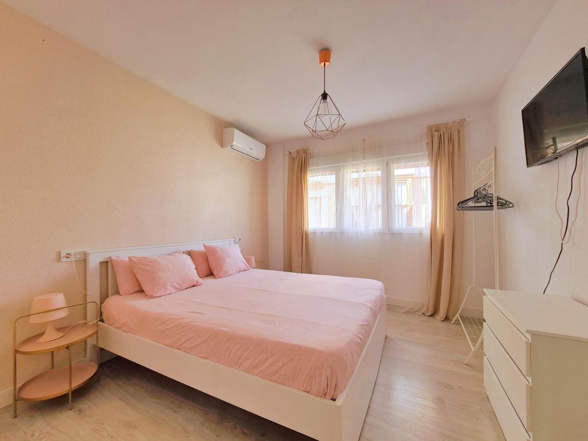 Apartamentos Duque Cartagena Exteriör bild
