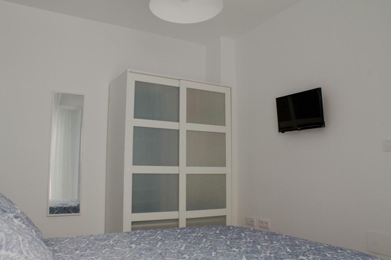 Apartamentos Duque Cartagena Exteriör bild