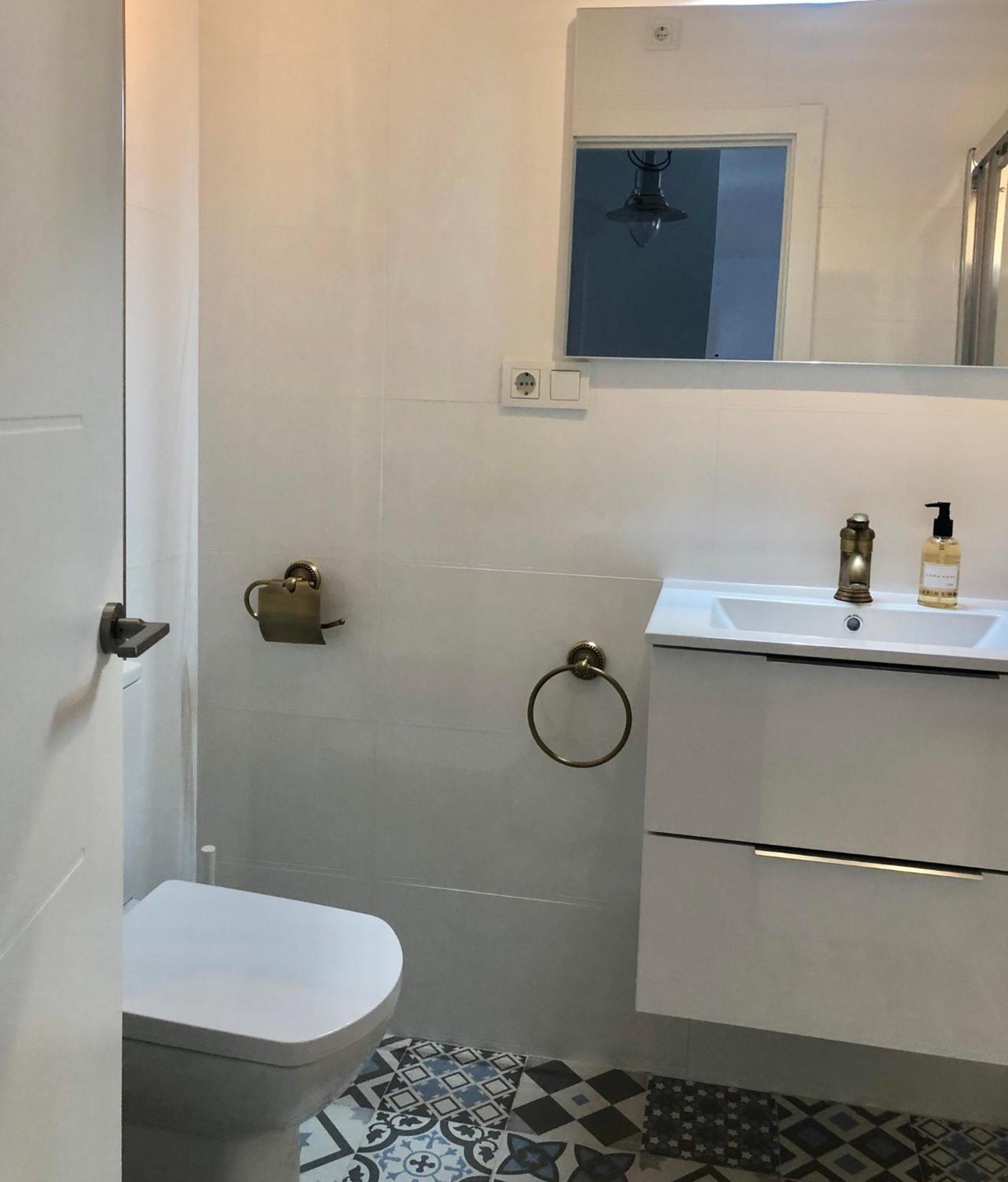 Apartamentos Duque Cartagena Exteriör bild